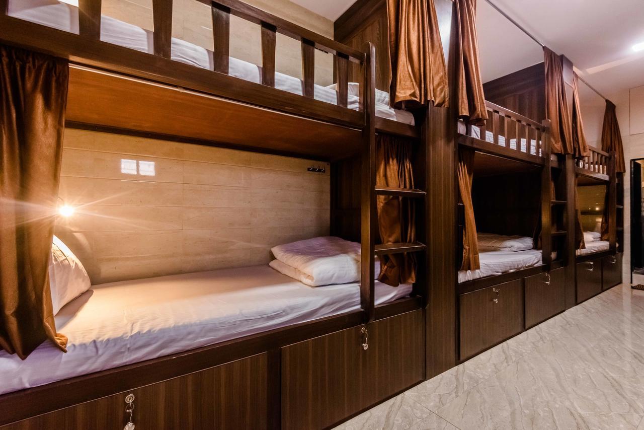 Awesome Dormitory - Men Only Bombay Exterior foto