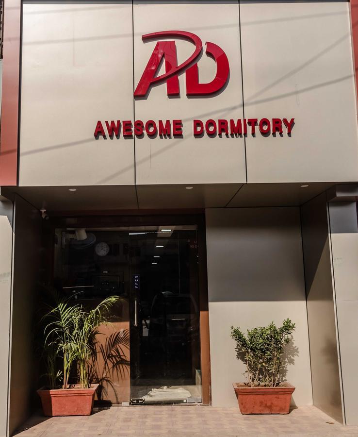 Awesome Dormitory - Men Only Bombay Exterior foto
